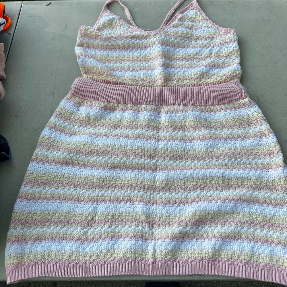 2 PIECE CROCHETED SET